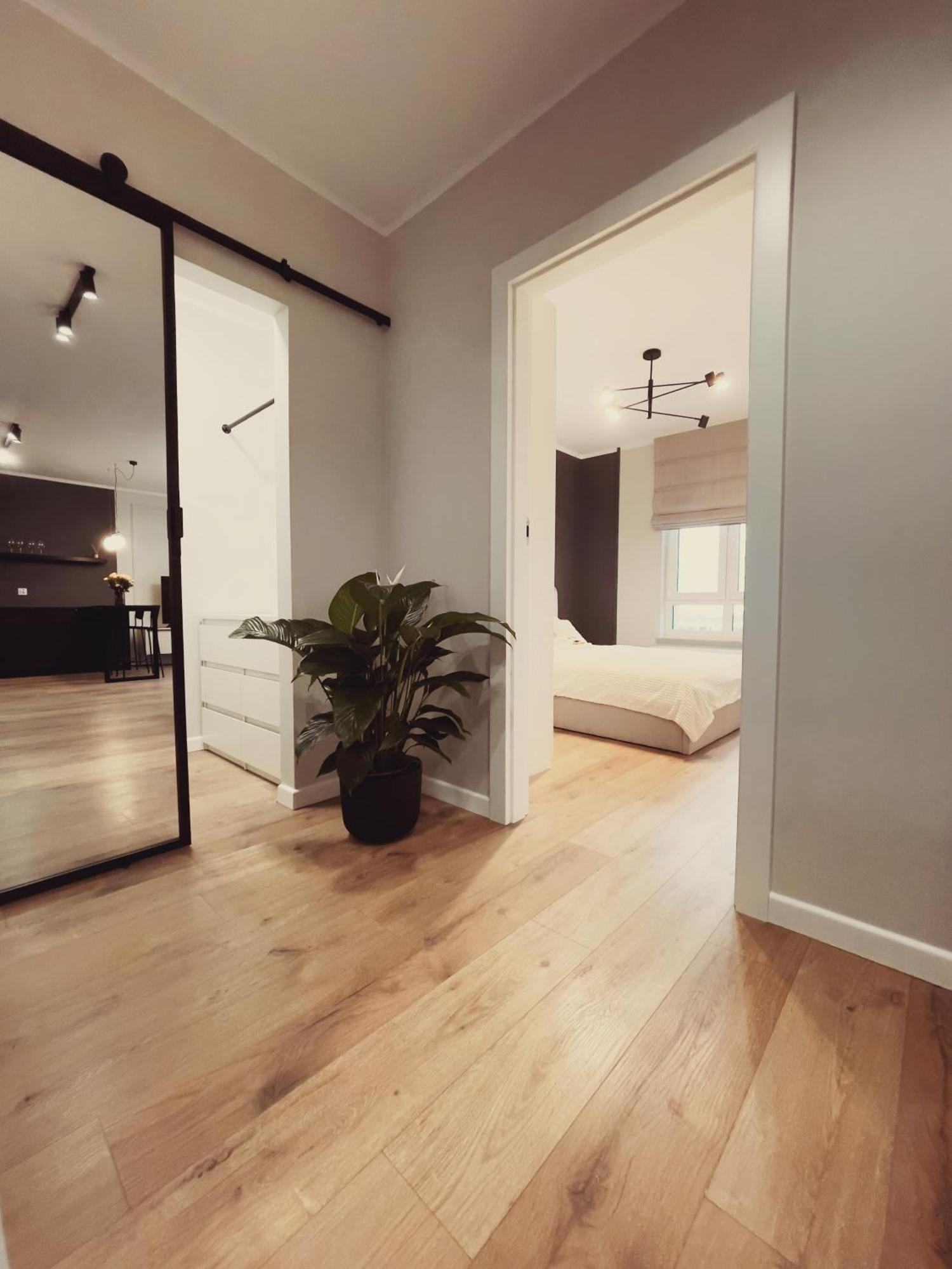 Finezja Apartment With Private Parking Torun Exterior photo