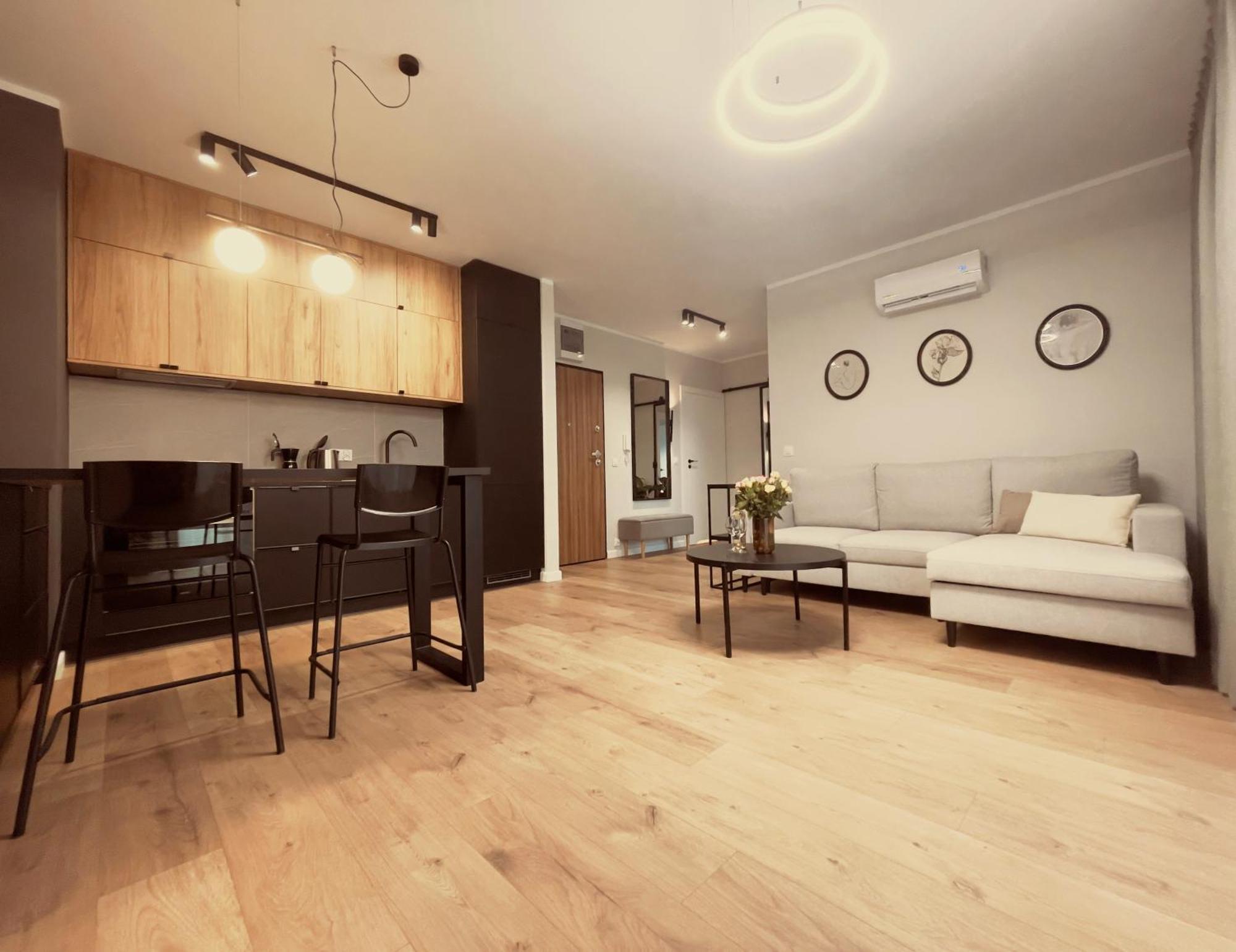 Finezja Apartment With Private Parking Torun Exterior photo